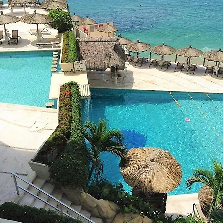 Penthouse En Torres Gemelas Acapulco Aparthotel